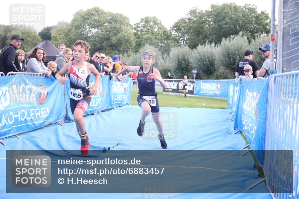 25.08.2024 - Elbe Triathlon Hamburg H.Heesch http://msf.ph/oto/6883457 25.08.2024 13:00:08 Ziel 1790, 1855 meine-sportfotos.de