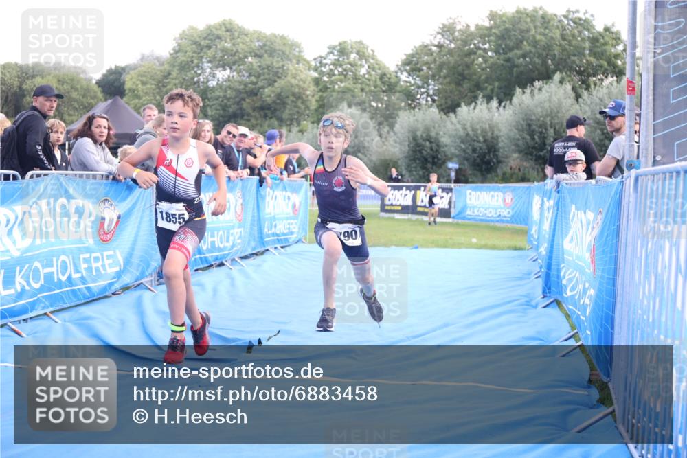 25.08.2024 - Elbe Triathlon Hamburg H.Heesch http://msf.ph/oto/6883458 25.08.2024 13:00:08 Ziel 1790, 1855 meine-sportfotos.de