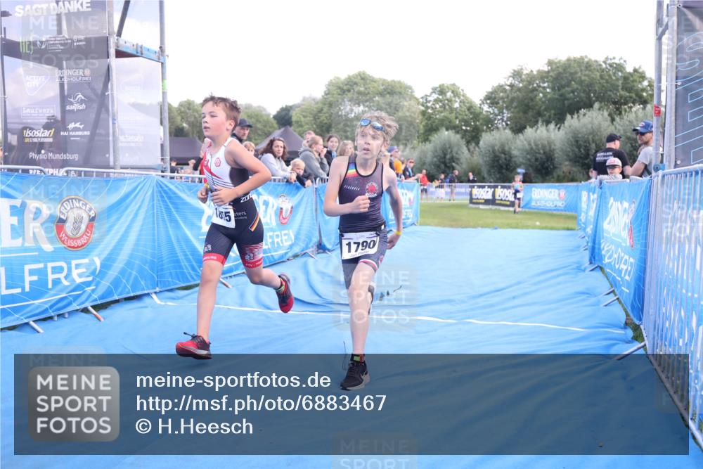 25.08.2024 - Elbe Triathlon Hamburg H.Heesch http://msf.ph/oto/6883467 25.08.2024 13:00:08 Ziel 1790, 1855 meine-sportfotos.de