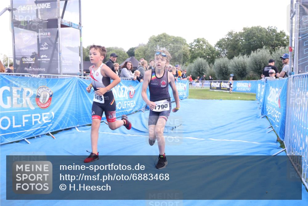 25.08.2024 - Elbe Triathlon Hamburg H.Heesch http://msf.ph/oto/6883468 25.08.2024 13:00:08 Ziel 1790, 1855 meine-sportfotos.de