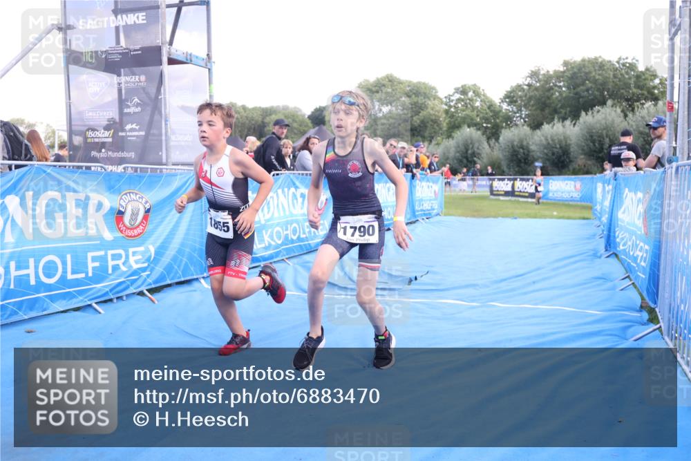 25.08.2024 - Elbe Triathlon Hamburg H.Heesch http://msf.ph/oto/6883470 25.08.2024 13:00:08 Ziel 1790, 1855 meine-sportfotos.de