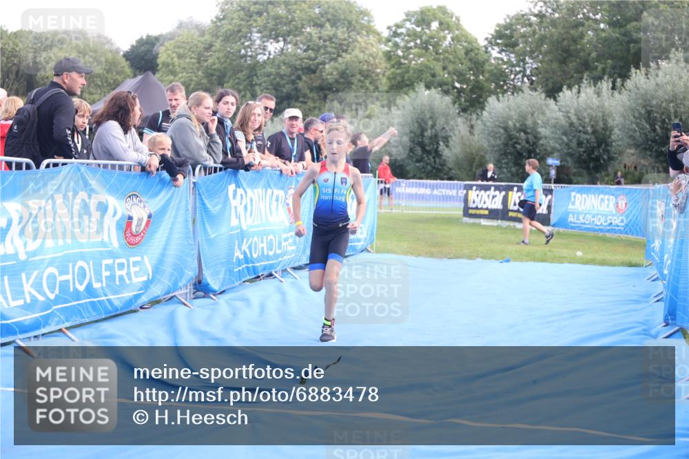 25.08.2024 - Elbe Triathlon Hamburg H.Heesch http://msf.ph/oto/6883478 25.08.2024 13:00:18 Ziel 1785 meine-sportfotos.de