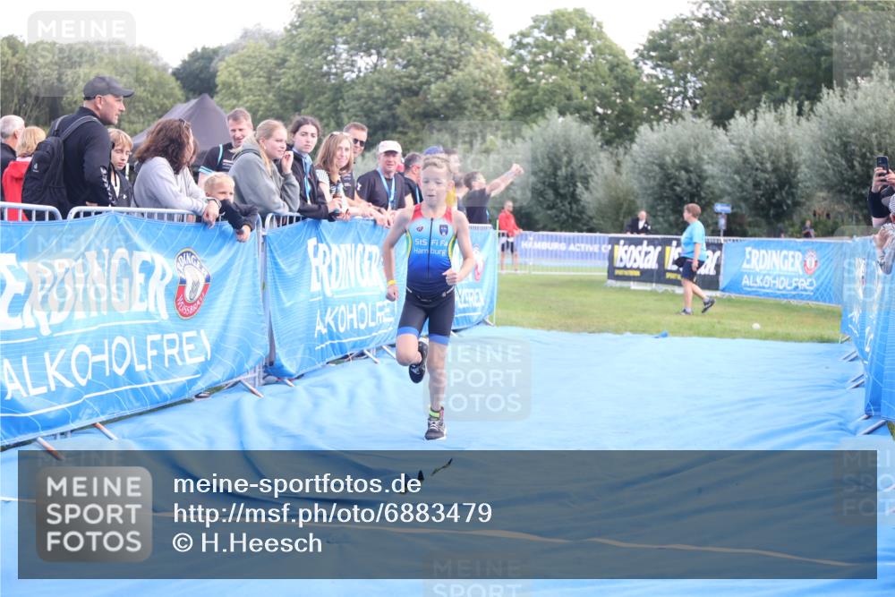 25.08.2024 - Elbe Triathlon Hamburg H.Heesch http://msf.ph/oto/6883479 25.08.2024 13:00:18 Ziel 1785 meine-sportfotos.de