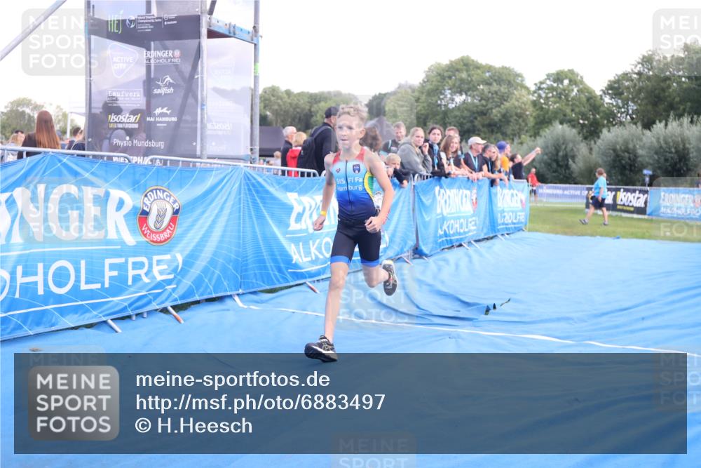 25.08.2024 - Elbe Triathlon Hamburg H.Heesch http://msf.ph/oto/6883497 25.08.2024 13:00:19 Ziel 1785 meine-sportfotos.de