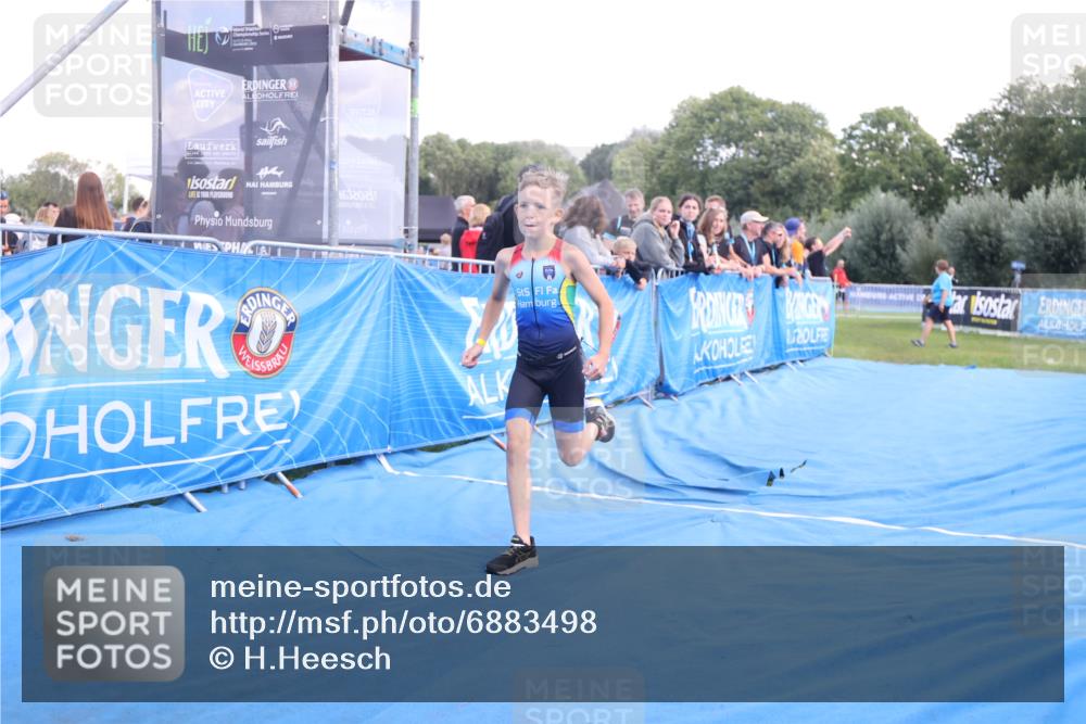 25.08.2024 - Elbe Triathlon Hamburg H.Heesch http://msf.ph/oto/6883498 25.08.2024 13:00:19 Ziel 1785 meine-sportfotos.de