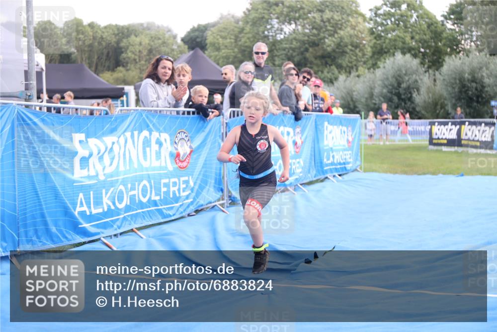 25.08.2024 - Elbe Triathlon Hamburg H.Heesch http://msf.ph/oto/6883824 25.08.2024 13:03:52 Ziel 1844 meine-sportfotos.de