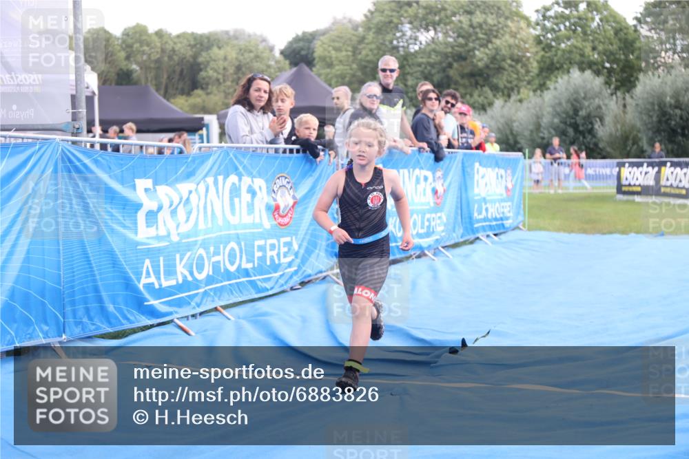 25.08.2024 - Elbe Triathlon Hamburg H.Heesch http://msf.ph/oto/6883826 25.08.2024 13:03:52 Ziel 1844 meine-sportfotos.de