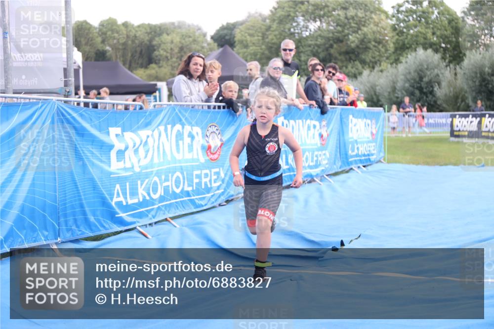 25.08.2024 - Elbe Triathlon Hamburg H.Heesch http://msf.ph/oto/6883827 25.08.2024 13:03:52 Ziel 1844 meine-sportfotos.de