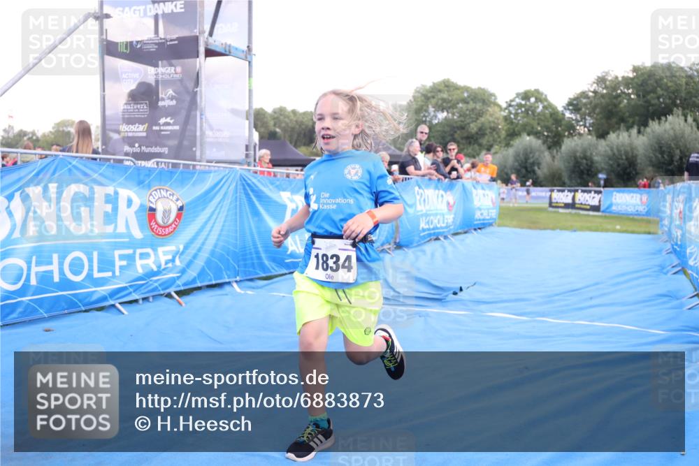 25.08.2024 - Elbe Triathlon Hamburg H.Heesch http://msf.ph/oto/6883873 25.08.2024 13:04:27 Ziel 1834 meine-sportfotos.de
