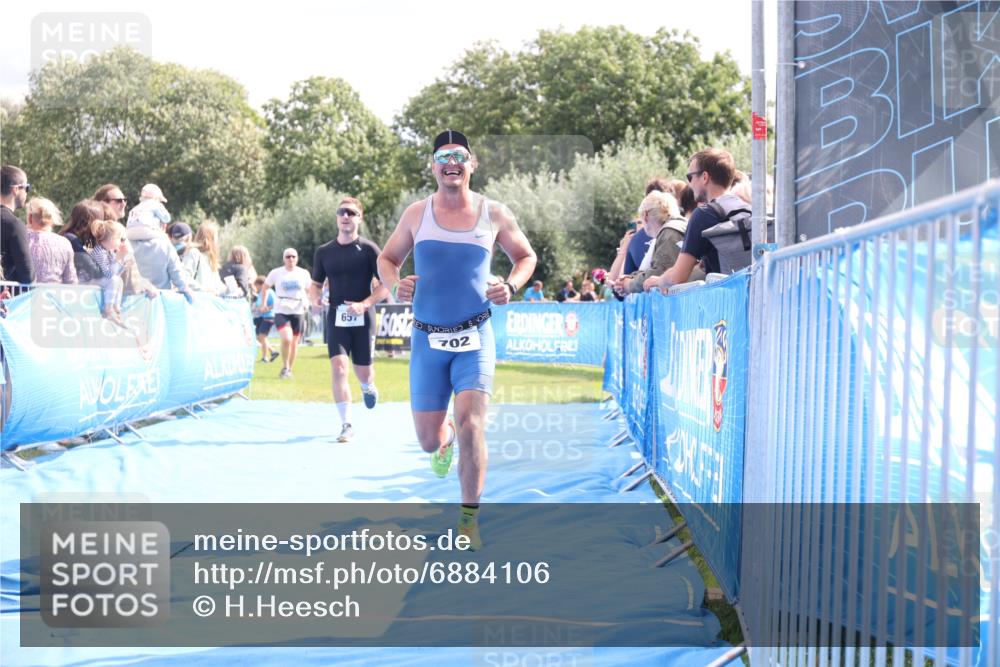 25.08.2024 - Elbe Triathlon Hamburg H.Heesch http://msf.ph/oto/6884106 25.08.2024 11:27:35 Ziel 314, 553, 625, 657, 702 meine-sportfotos.de