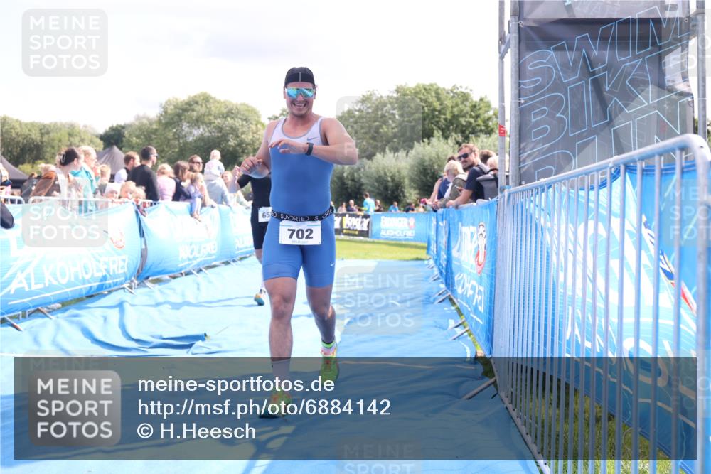 25.08.2024 - Elbe Triathlon Hamburg H.Heesch http://msf.ph/oto/6884142 25.08.2024 11:27:36 Ziel 314, 553, 625, 657, 702 meine-sportfotos.de