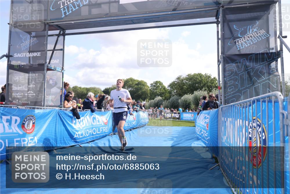 25.08.2024 - Elbe Triathlon Hamburg H.Heesch http://msf.ph/oto/6885063 25.08.2024 11:23:11 Ziel 205, 558, 645, 654, 715, 727, 1845 meine-sportfotos.de