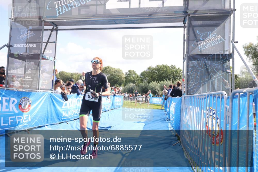 25.08.2024 - Elbe Triathlon Hamburg H.Heesch http://msf.ph/oto/6885577 25.08.2024 11:24:38 Ziel 269, 327, 431, 438, 534, 697 meine-sportfotos.de