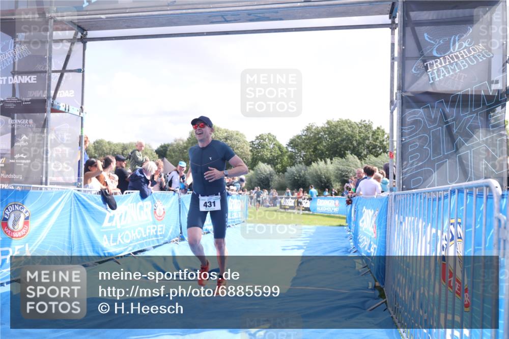 25.08.2024 - Elbe Triathlon Hamburg H.Heesch http://msf.ph/oto/6885599 25.08.2024 11:24:42 Ziel 302, 431, 438, 534 meine-sportfotos.de
