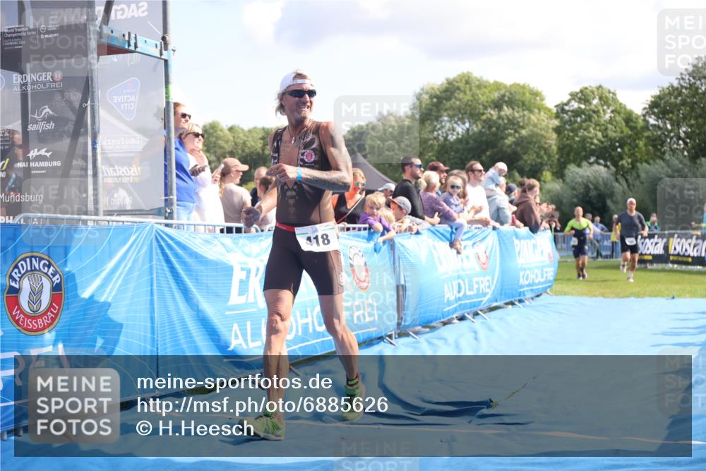 25.08.2024 - Elbe Triathlon Hamburg H.Heesch http://msf.ph/oto/6885626 25.08.2024 11:31:56 Ziel 350, 418, 698, 733 meine-sportfotos.de