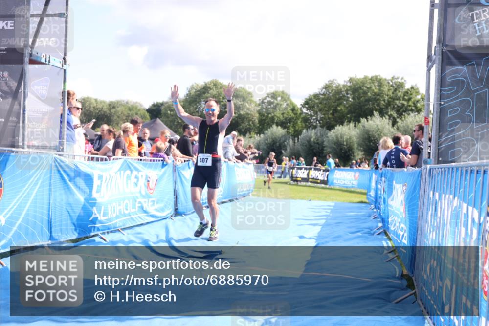 25.08.2024 - Elbe Triathlon Hamburg H.Heesch http://msf.ph/oto/6885970 25.08.2024 11:32:53 Ziel 256, 279, 407 meine-sportfotos.de