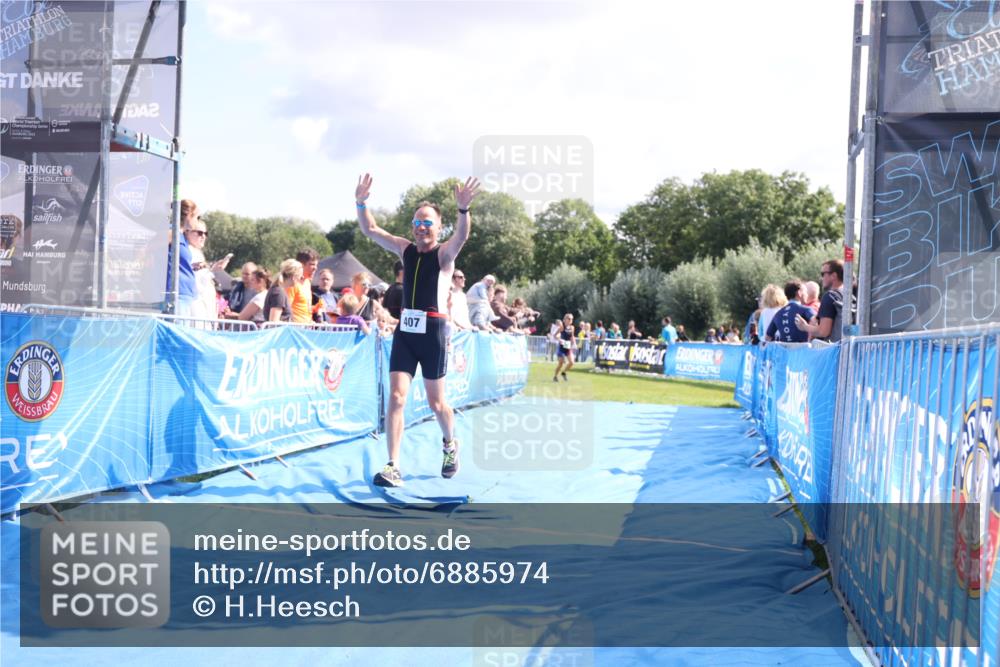 25.08.2024 - Elbe Triathlon Hamburg H.Heesch http://msf.ph/oto/6885974 25.08.2024 11:32:53 Ziel 256, 279, 407 meine-sportfotos.de