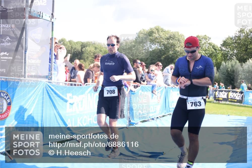 25.08.2024 - Elbe Triathlon Hamburg H.Heesch http://msf.ph/oto/6886116 25.08.2024 11:33:12 Ziel 574, 708, 729, 737, 763 meine-sportfotos.de