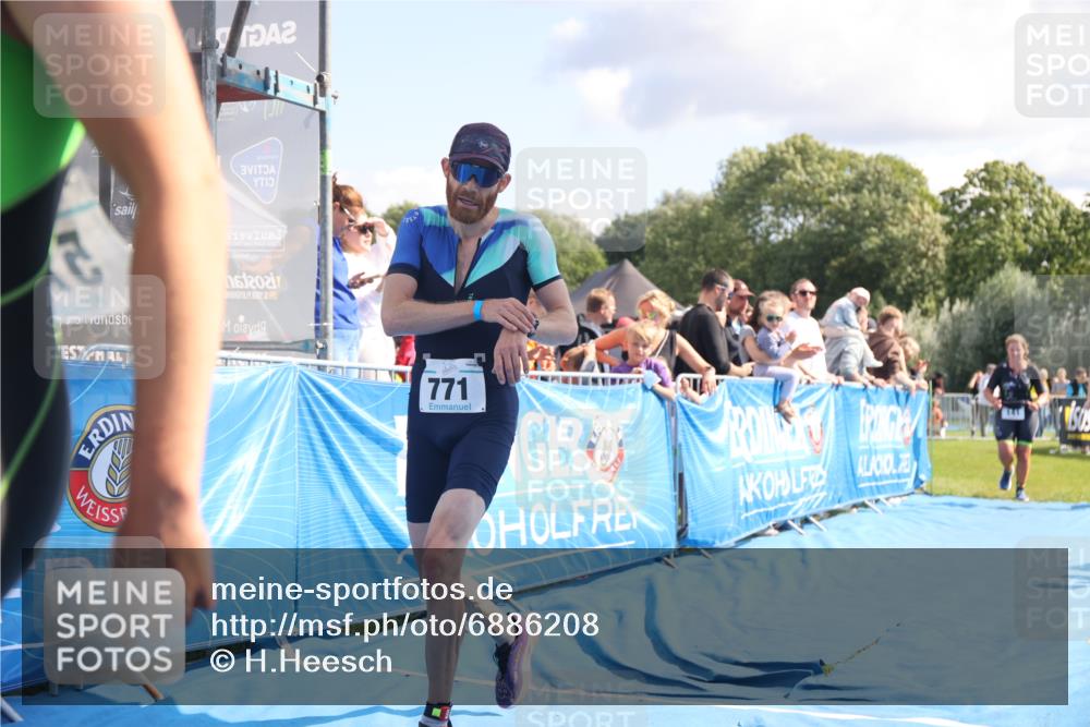 25.08.2024 - Elbe Triathlon Hamburg H.Heesch http://msf.ph/oto/6886208 25.08.2024 11:33:23 Ziel 141, 574, 729, 771, 783 meine-sportfotos.de