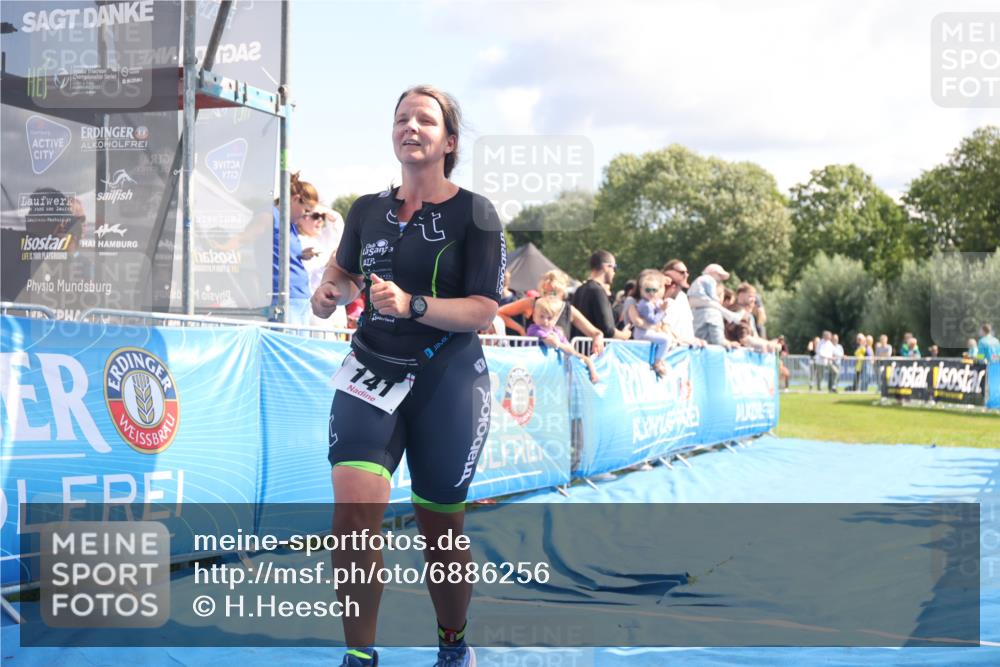 25.08.2024 - Elbe Triathlon Hamburg H.Heesch http://msf.ph/oto/6886256 25.08.2024 11:33:27 Ziel 141, 574, 771, 783 meine-sportfotos.de