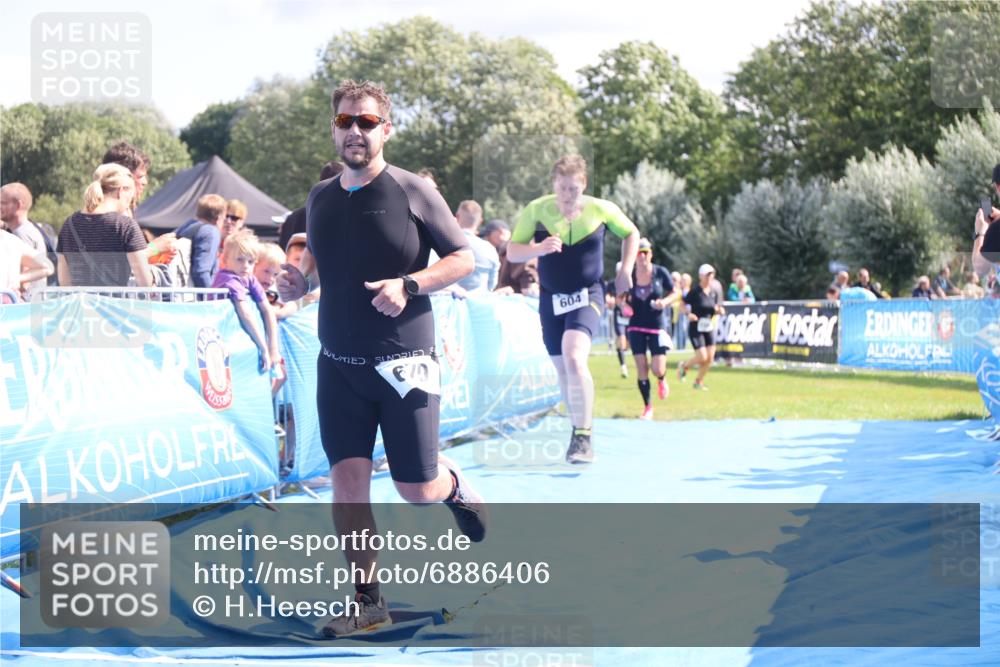 25.08.2024 - Elbe Triathlon Hamburg H.Heesch http://msf.ph/oto/6886406 25.08.2024 11:34:05 Ziel 545, 604, 670, 772 meine-sportfotos.de
