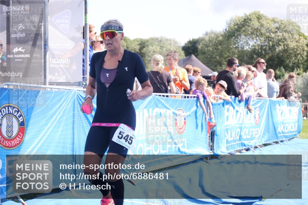 25.08.2024 - Elbe Triathlon Hamburg H.Heesch http://msf.ph/oto/6886481 25.08.2024 11:34:09 Ziel 545, 604, 670, 671, 772 meine-sportfotos.de