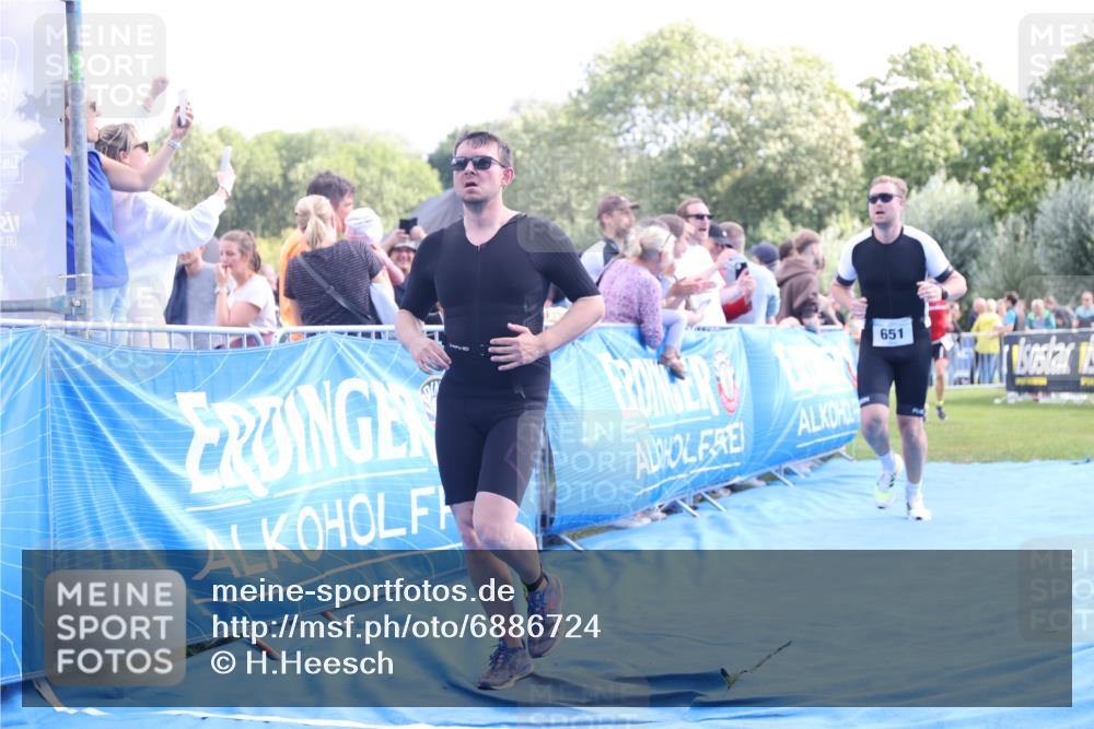 25.08.2024 - Elbe Triathlon Hamburg H.Heesch http://msf.ph/oto/6886724 25.08.2024 11:34:42 Ziel 328, 651, 706, 773, 799 meine-sportfotos.de