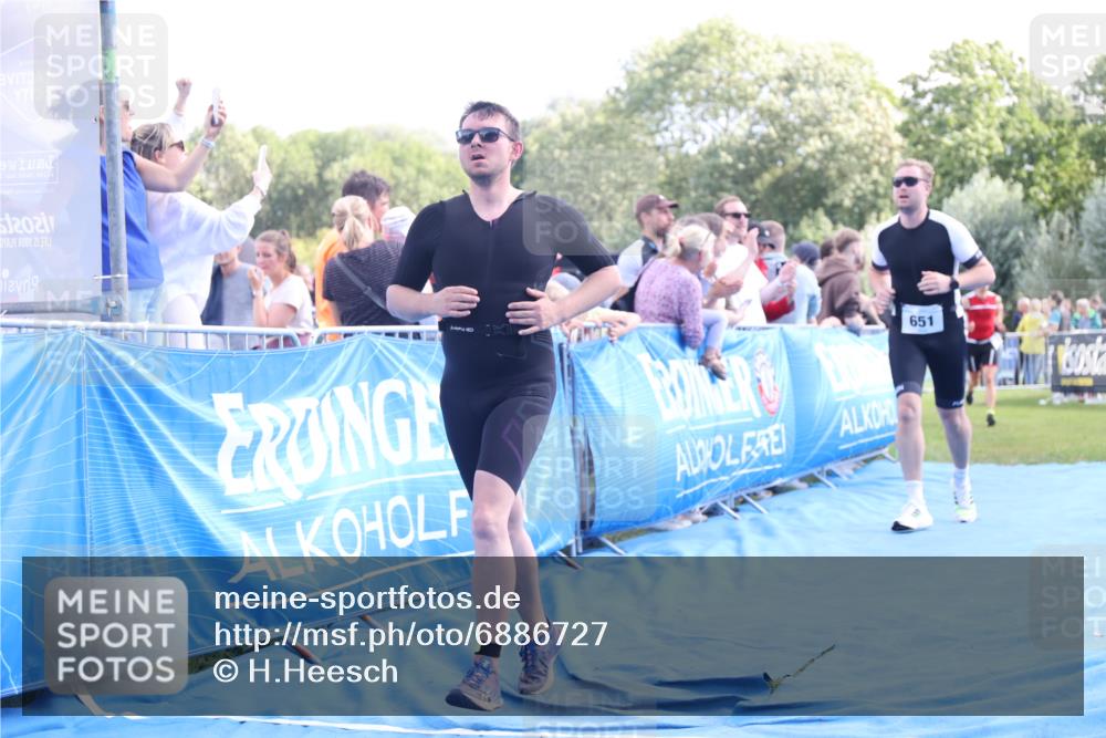 25.08.2024 - Elbe Triathlon Hamburg H.Heesch http://msf.ph/oto/6886727 25.08.2024 11:34:42 Ziel 328, 651, 706, 773, 799 meine-sportfotos.de
