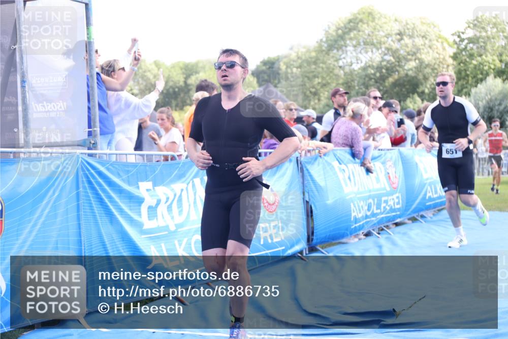 25.08.2024 - Elbe Triathlon Hamburg H.Heesch http://msf.ph/oto/6886735 25.08.2024 11:34:42 Ziel 328, 651, 706, 773, 799 meine-sportfotos.de