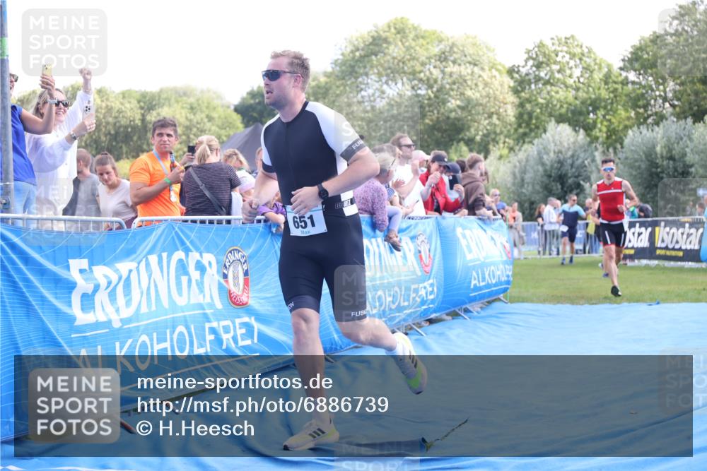 25.08.2024 - Elbe Triathlon Hamburg H.Heesch http://msf.ph/oto/6886739 25.08.2024 11:34:44 Ziel 328, 651, 706, 773 meine-sportfotos.de
