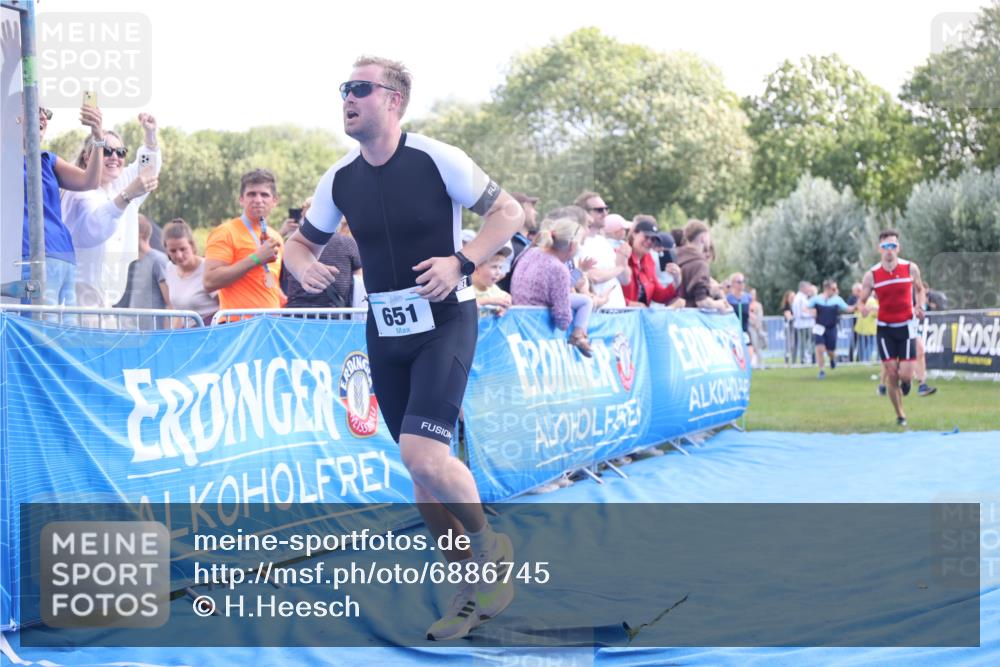 25.08.2024 - Elbe Triathlon Hamburg H.Heesch http://msf.ph/oto/6886745 25.08.2024 11:34:44 Ziel 328, 651, 706, 773 meine-sportfotos.de