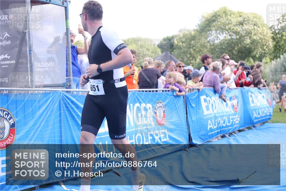 25.08.2024 - Elbe Triathlon Hamburg H.Heesch http://msf.ph/oto/6886764 25.08.2024 11:34:44 Ziel 328, 651, 706, 773 meine-sportfotos.de