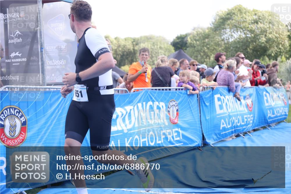 25.08.2024 - Elbe Triathlon Hamburg H.Heesch http://msf.ph/oto/6886770 25.08.2024 11:34:44 Ziel 328, 651, 706, 773 meine-sportfotos.de