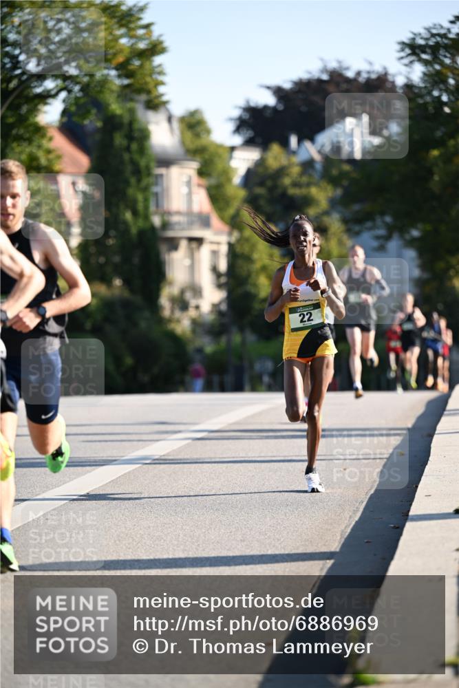 01.09.2024 - BARMER Alsterlauf Dr. Thomas Lammeyer http://msf.ph/oto/6886969 01.09.2024 09:17:40 Laufen 2, 22 meine-sportfotos.de