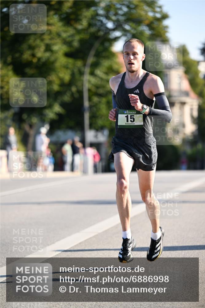 01.09.2024 - BARMER Alsterlauf Dr. Thomas Lammeyer http://msf.ph/oto/6886998 01.09.2024 09:17:45 Laufen 135, 15 meine-sportfotos.de