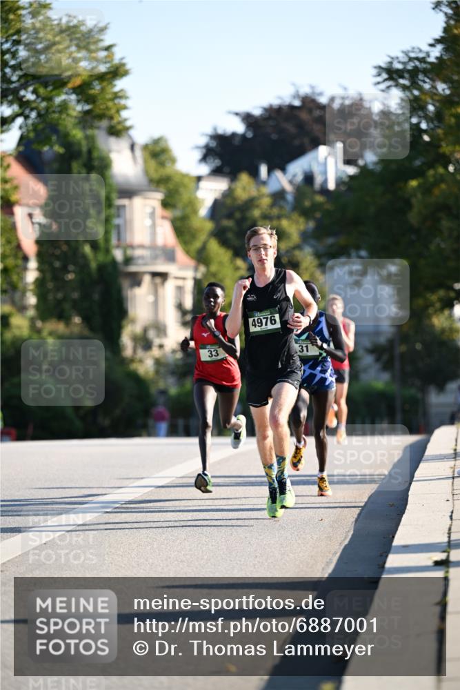 01.09.2024 - BARMER Alsterlauf Dr. Thomas Lammeyer http://msf.ph/oto/6887001 01.09.2024 09:17:47 Laufen 33, 4976, 31 meine-sportfotos.de