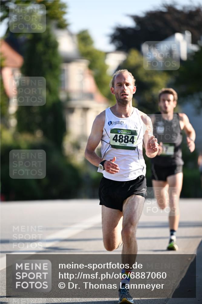 01.09.2024 - BARMER Alsterlauf Dr. Thomas Lammeyer http://msf.ph/oto/6887060 01.09.2024 09:18:12 Laufen 35, 4884 meine-sportfotos.de