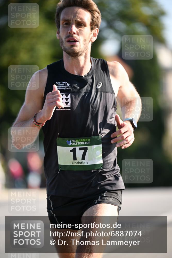 01.09.2024 - BARMER Alsterlauf Dr. Thomas Lammeyer http://msf.ph/oto/6887074 01.09.2024 09:18:14 Laufen 35, 17 meine-sportfotos.de