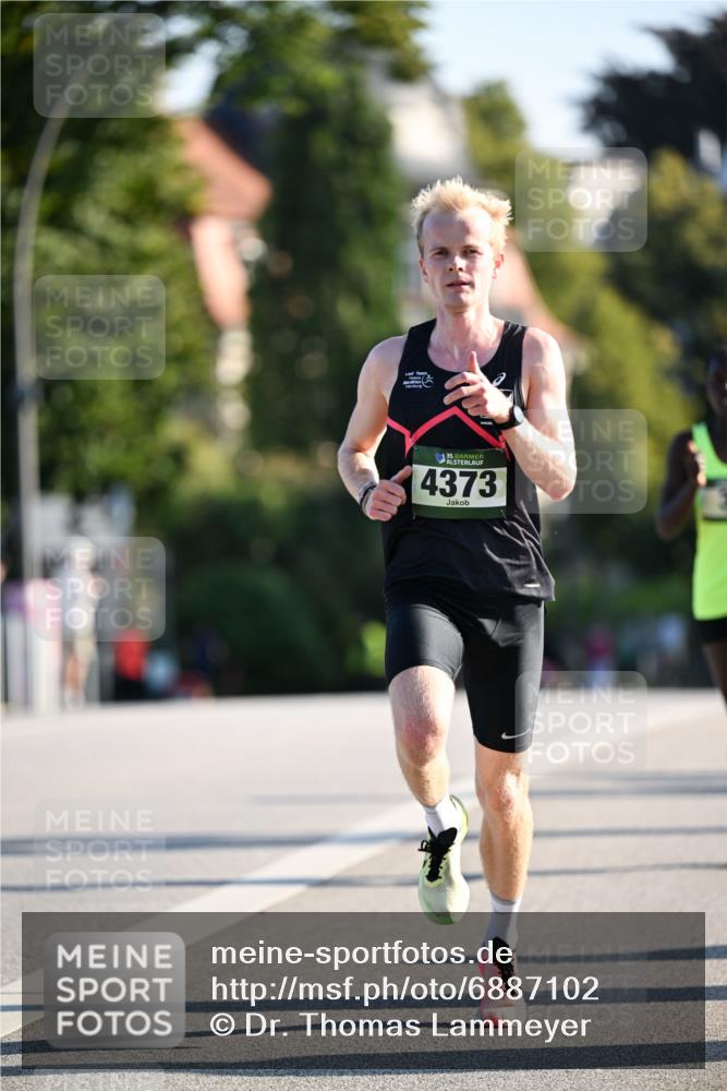 01.09.2024 - BARMER Alsterlauf Dr. Thomas Lammeyer http://msf.ph/oto/6887102 01.09.2024 09:18:23 Laufen 35, 4373 meine-sportfotos.de