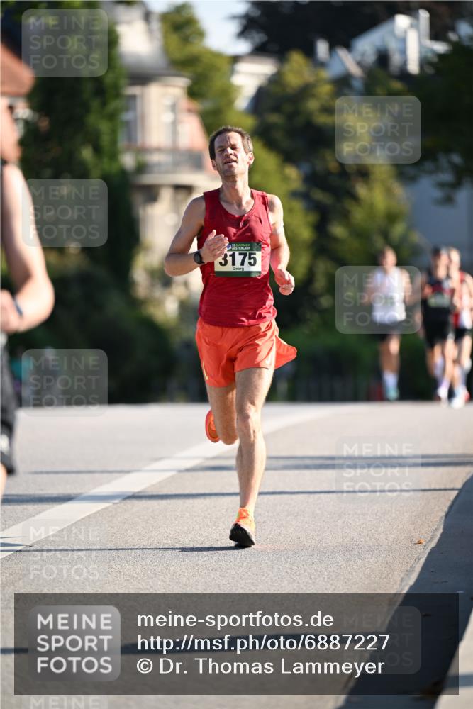 01.09.2024 - BARMER Alsterlauf Dr. Thomas Lammeyer http://msf.ph/oto/6887227 01.09.2024 09:19:04 Laufen 35, 3175 meine-sportfotos.de