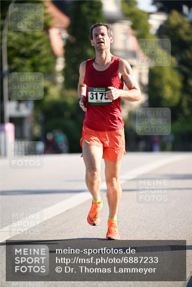 01.09.2024 - BARMER Alsterlauf Dr. Thomas Lammeyer http://msf.ph/oto/6887233 01.09.2024 09:19:04 Laufen 35, 3175 meine-sportfotos.de