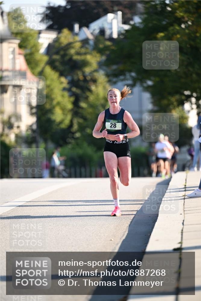 01.09.2024 - BARMER Alsterlauf Dr. Thomas Lammeyer http://msf.ph/oto/6887268 01.09.2024 09:19:19 Laufen 28 meine-sportfotos.de