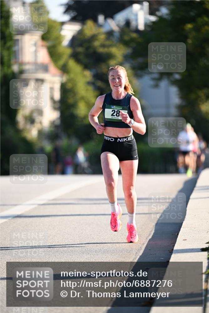 01.09.2024 - BARMER Alsterlauf Dr. Thomas Lammeyer http://msf.ph/oto/6887276 01.09.2024 09:19:20 Laufen 28 meine-sportfotos.de