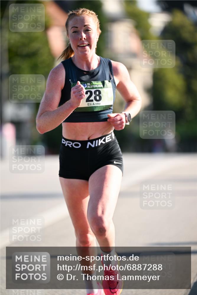 01.09.2024 - BARMER Alsterlauf Dr. Thomas Lammeyer http://msf.ph/oto/6887288 01.09.2024 09:19:21 Laufen 35, 12, 28 meine-sportfotos.de