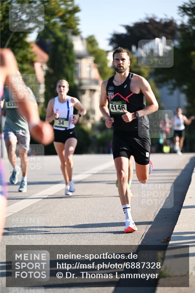01.09.2024 - BARMER Alsterlauf Dr. Thomas Lammeyer http://msf.ph/oto/6887328 01.09.2024 09:19:34 Laufen 34, 135, 4146 meine-sportfotos.de