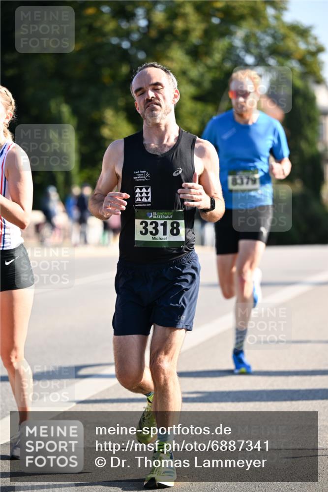 01.09.2024 - BARMER Alsterlauf Dr. Thomas Lammeyer http://msf.ph/oto/6887341 01.09.2024 09:19:37 Laufen 35, 3318, 8379 meine-sportfotos.de