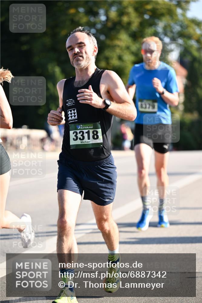 01.09.2024 - BARMER Alsterlauf Dr. Thomas Lammeyer http://msf.ph/oto/6887342 01.09.2024 09:19:37 Laufen 35, 3318, 1379 meine-sportfotos.de