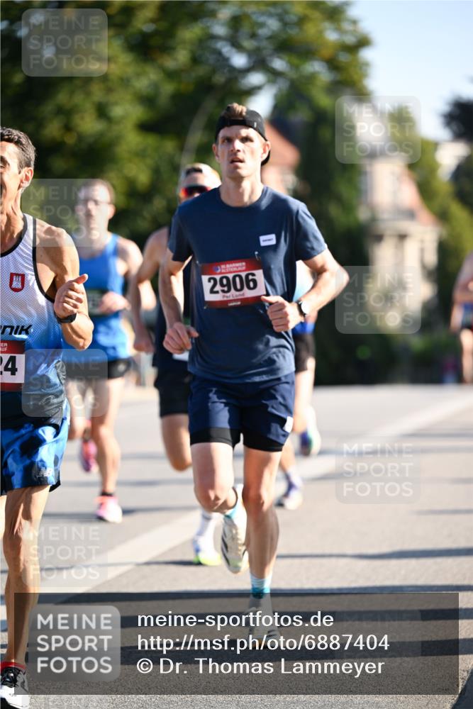 01.09.2024 - BARMER Alsterlauf Dr. Thomas Lammeyer http://msf.ph/oto/6887404 01.09.2024 09:20:02 Laufen 24, 2906 meine-sportfotos.de