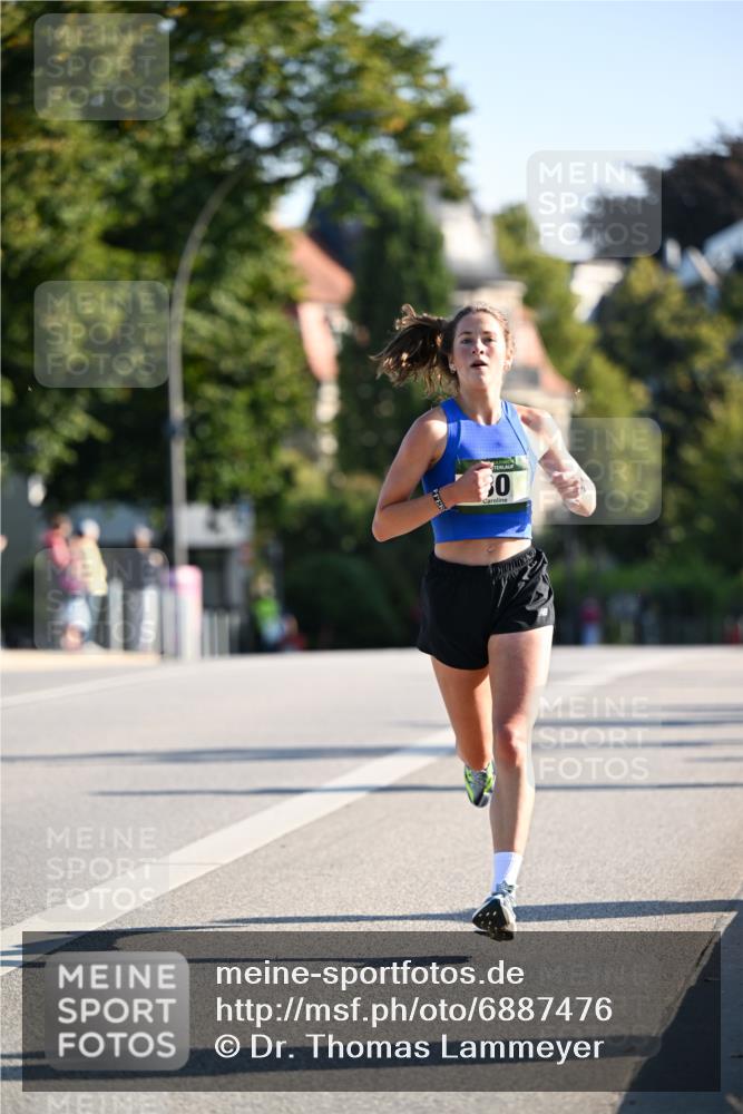 01.09.2024 - BARMER Alsterlauf Dr. Thomas Lammeyer http://msf.ph/oto/6887476 01.09.2024 09:20:21 Laufen 30 meine-sportfotos.de