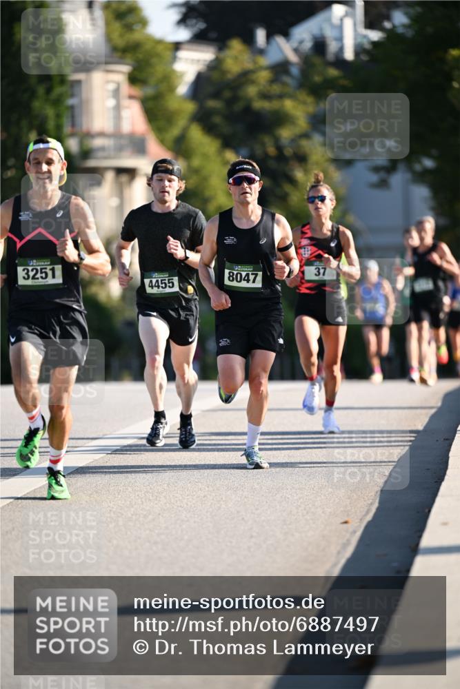 01.09.2024 - BARMER Alsterlauf Dr. Thomas Lammeyer http://msf.ph/oto/6887497 01.09.2024 09:20:33 Laufen 3251, 4455, 8047, 4, 37 meine-sportfotos.de